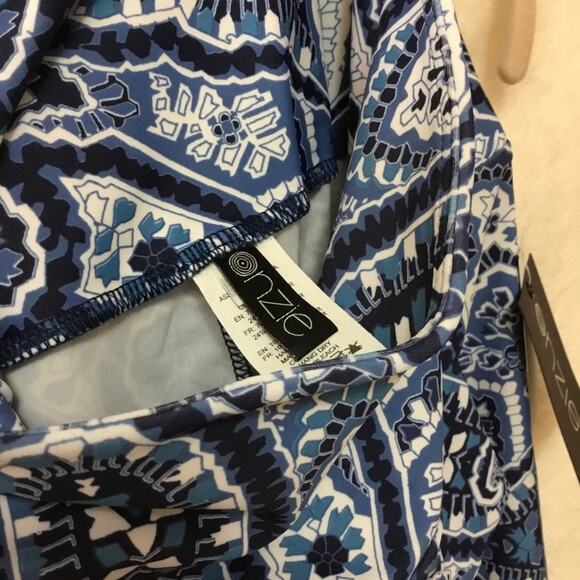 ONZIE Blue Pattern High Waist Basic Midi Leggings - Picture 2 of 11